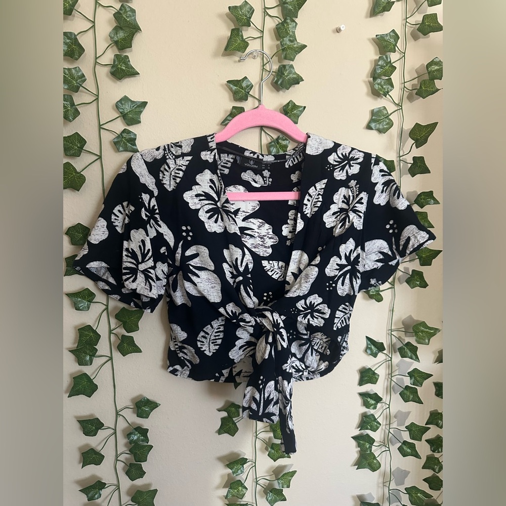 Floral Black and White Wrap Top
